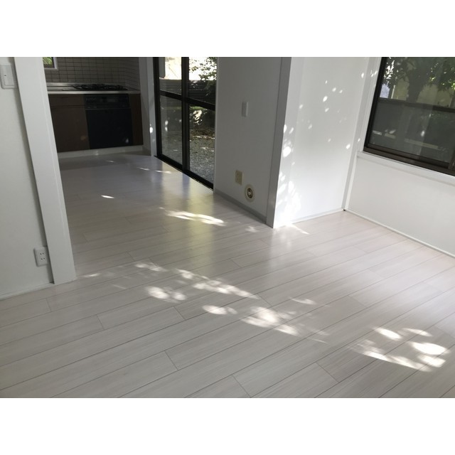 鎌倉ピュアハイム103号室 リビング