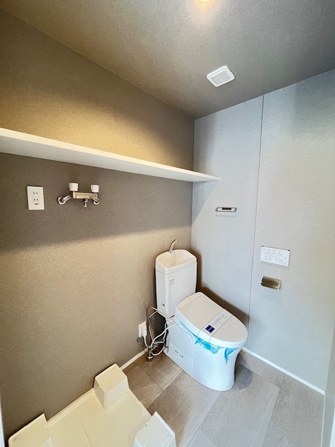 レジディア新宿イーストⅡ4階 トイレ