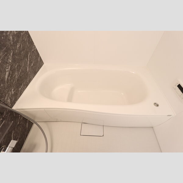 サンシティF 追い焚き給湯機能付き浴室