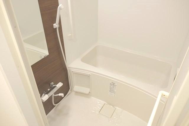 ジェノヴィア板橋本町Ⅲスカイガーデン5階 収納