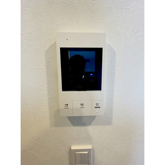 CALME203号室 モニター付インターホン