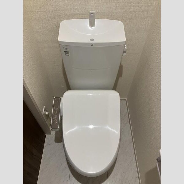 リーブルファイン若葉桜木 トイレ