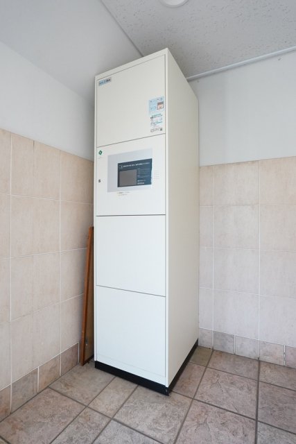 ガーデンクレスト１７１４3階 宅配BOX