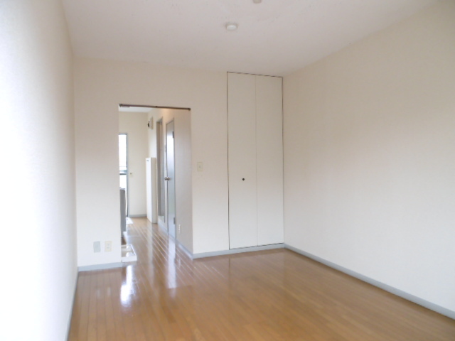 ウイングヴィラ0101号室 居室2