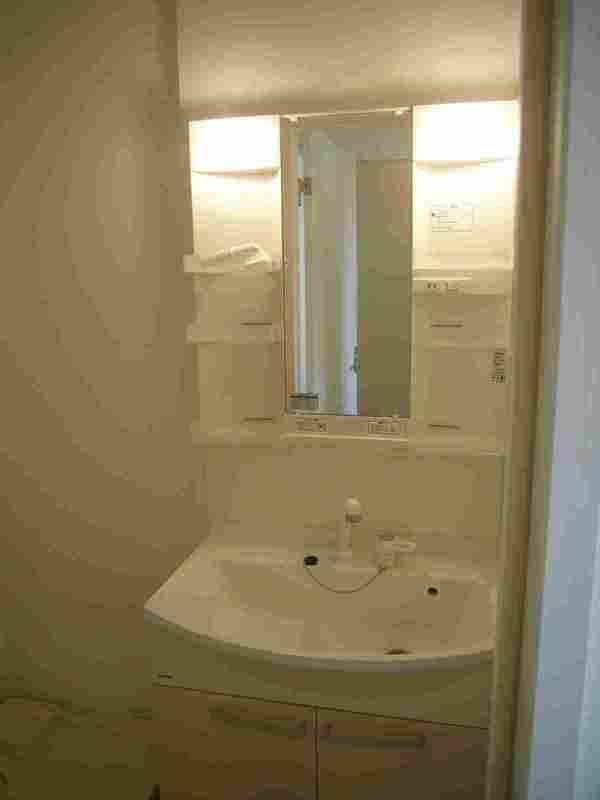 コンフォートルミナスＡ 洗面