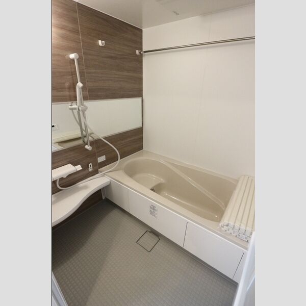 ジュモンターニュ202号室 バスルーム