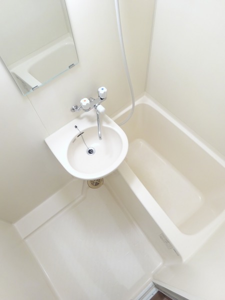 ロイヤルガーデン千鳥町 お風呂