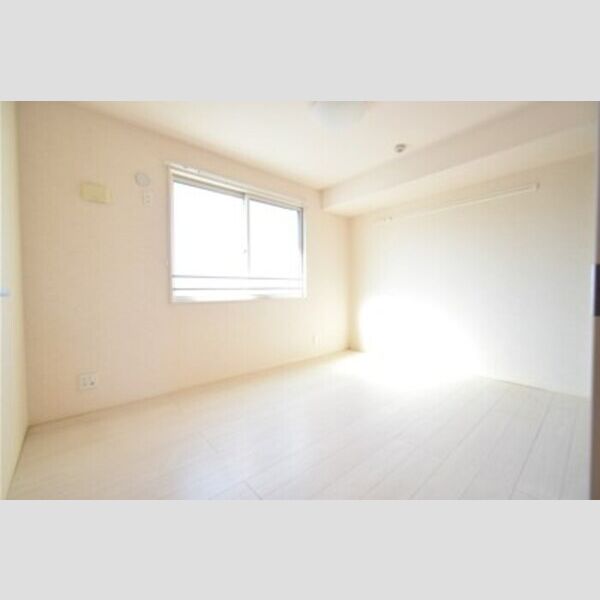 プラセールⅡ203号室 居室