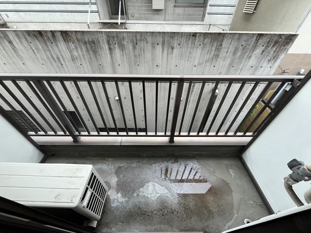 シェブロン第２ビル0202号室 バルコニー