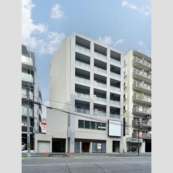 ラ・セネシオ702号室 外観