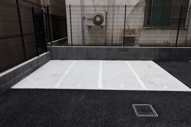 GENOVIA川崎Ⅲ バイク置き場