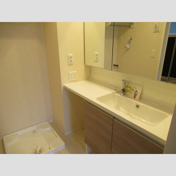 VIVIDO.M205号室 洗髪洗面化粧台