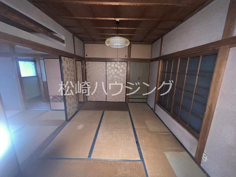 関田戸建てⅡ 内観