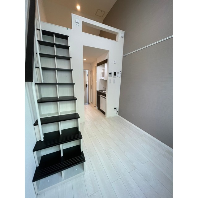 ＬＥＤミラージュ202号室 内観