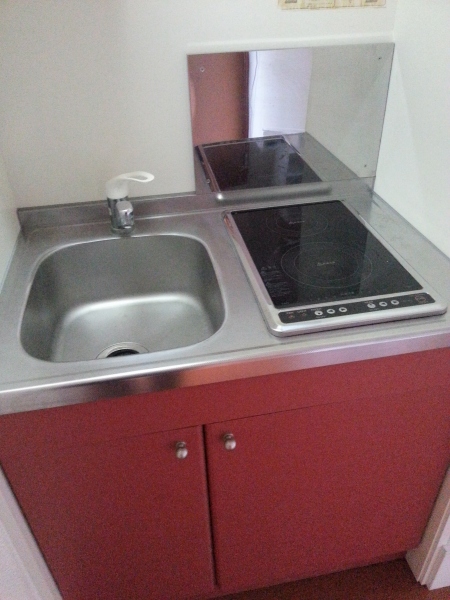 レオパレスルート４セイジィ102号室 キッチン