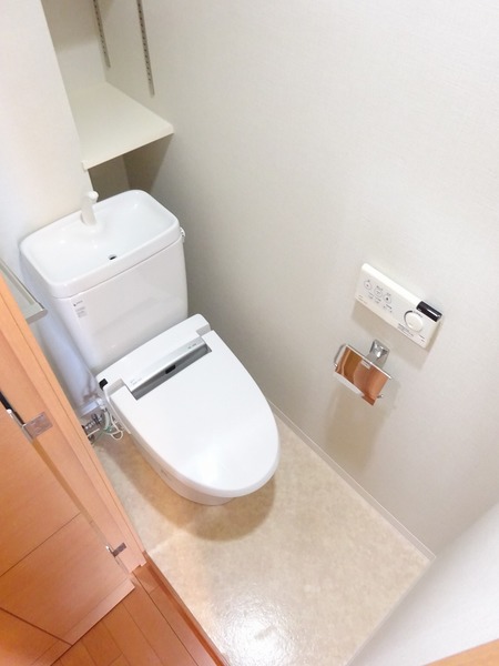 グリフォーネ横浜・伊勢町 トイレ