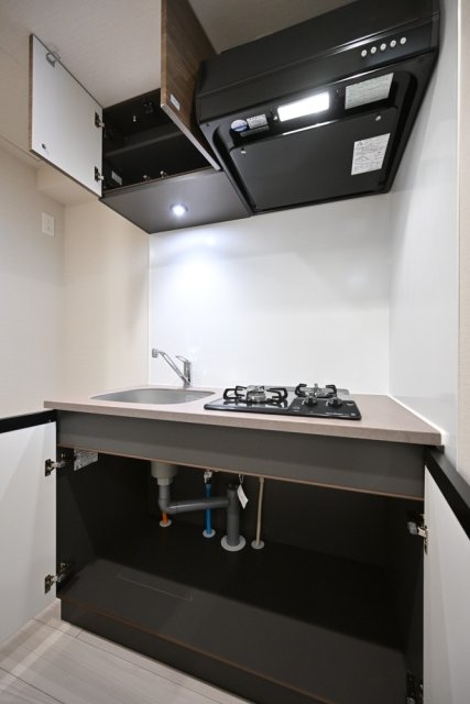 ＧＲＡＮＳＩＴＥ　ＮＡＫＡＭＥＧＵＲＯ6階 キッチン