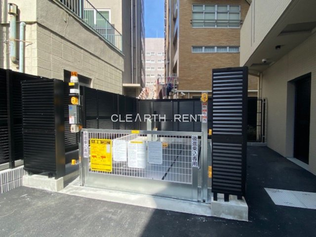 コンシェリア ＫＡＷＡＳＡＫＩ ＭＡＳＴＥＲ’Ｓ ＶＩＬＬＡ15階 敷地内駐車場