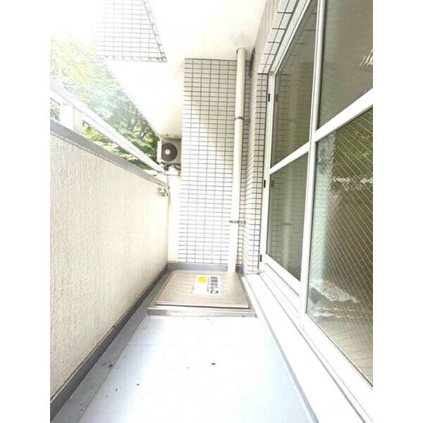 ラ・レジダンス・ド・ピエール0205号室 バルコニー