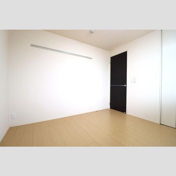 グランフォート101号室 同建物別部屋の参考画像