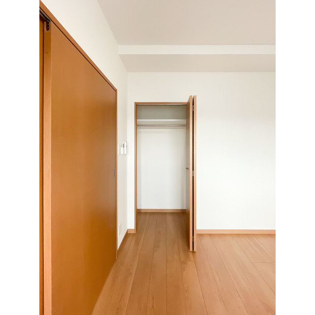 アーバハイツ六町環七北通り0504号室 内観