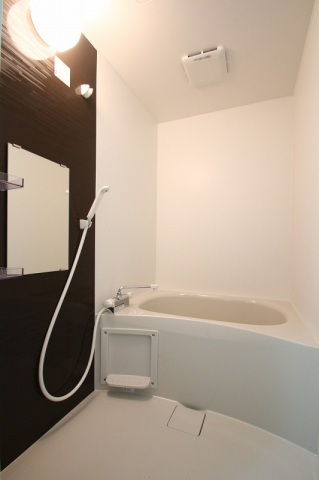 ＣＢ東川口ルノン1階 お風呂