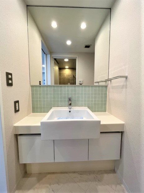 レジディア錦糸町Ⅱ13階 収納