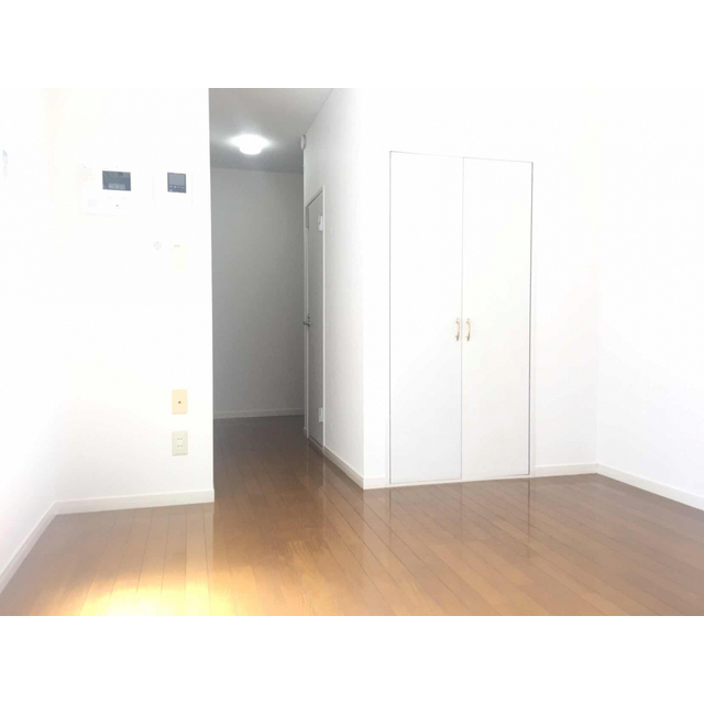 アズーリ白金 リビング