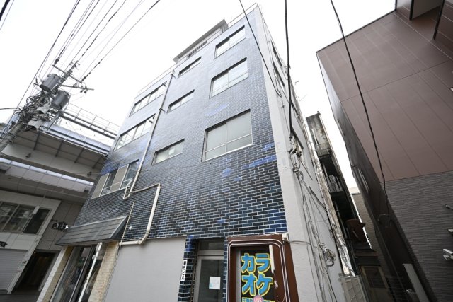 朝日ビルの外観画像