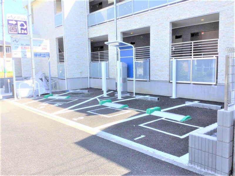 リブリ・横濱青葉台1階 駐車場