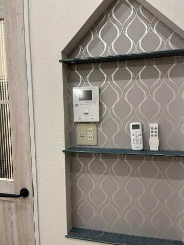 Cozy House南鎌ヶ谷デザイナーズリノベ戸建 モニター付きインターフォンでセキュリティーも安心