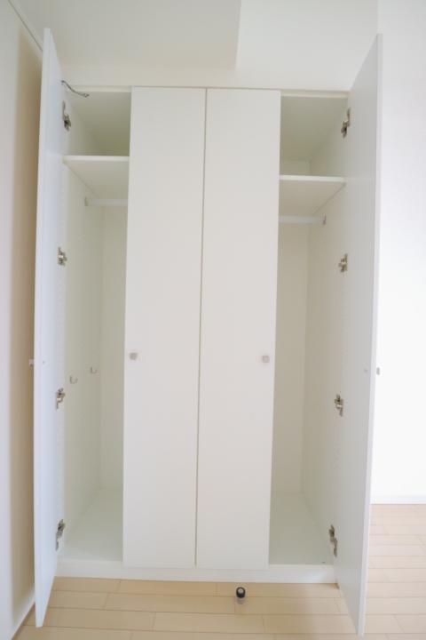 プラウドフラット目黒行人坂402号室 収納