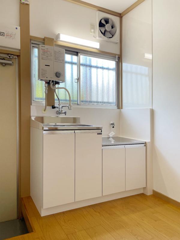 アーバンハイム成城(旧第2みどり荘)1階 洗面所