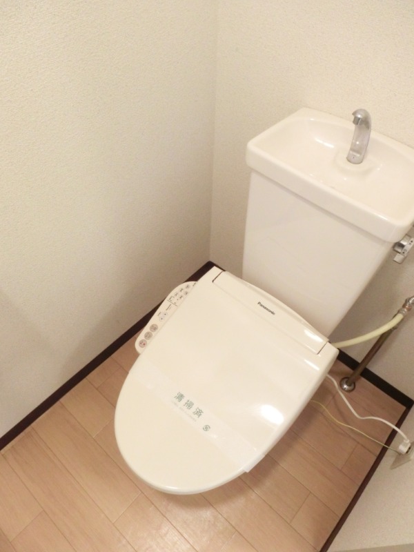 川崎アーバンリズ4階 トイレ