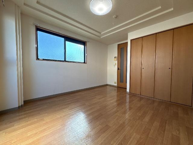 エトワールハイム 洋室