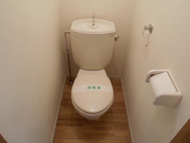 ジュネスドミール1階 トイレ