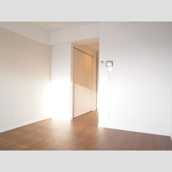 G'-note502号室 居室