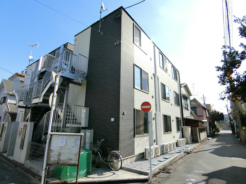 ネビュラ鋼管通3階 外観