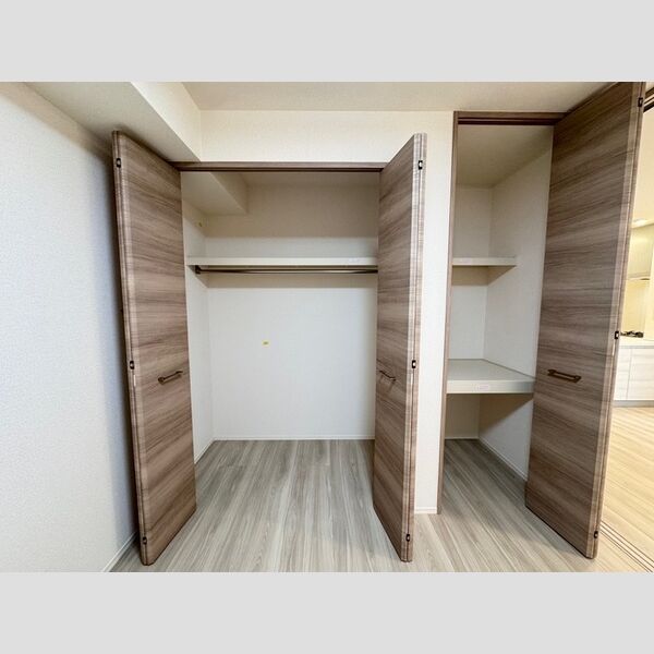 LauLe`A クローゼット