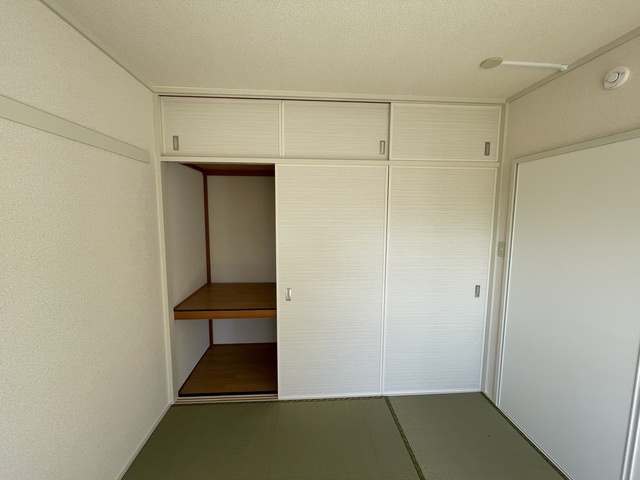 メゾンベール桜台0401号室 収納