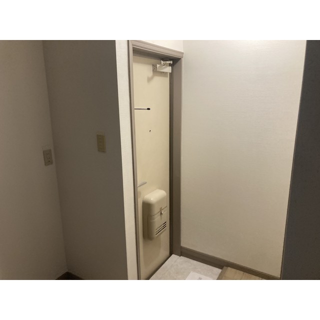 アークエステート205号室 玄関