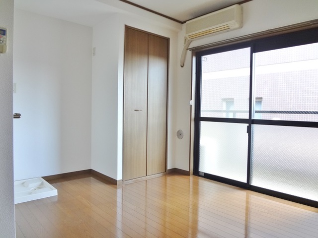 グリーンリーフ綱島弐番館 リビング