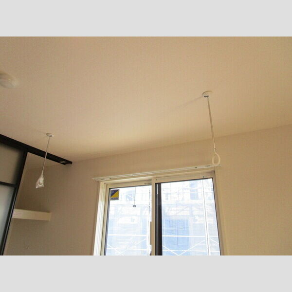 ラ・ペッシュ207号室 室内物干し