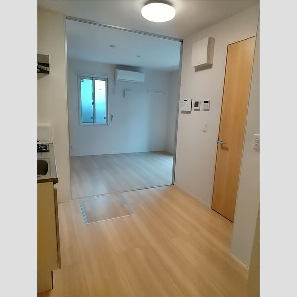 ラ・ヴィレッタ茅ヶ崎103号室 キッチン前