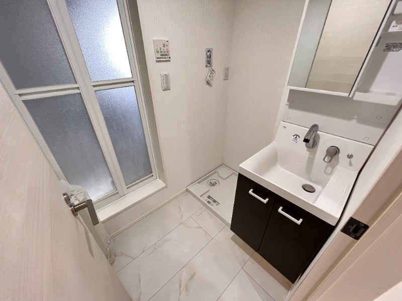 R-EIGHT1階 部屋その他