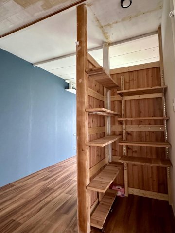 港南区笹下5丁目戸建 収納