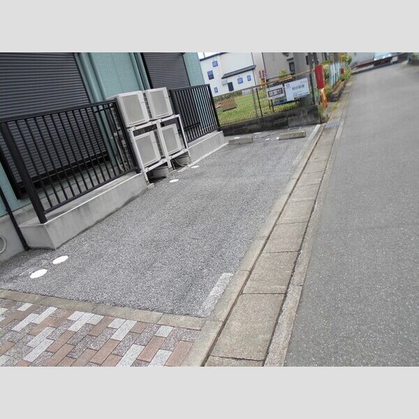 プチパラダイス 駐車スペース