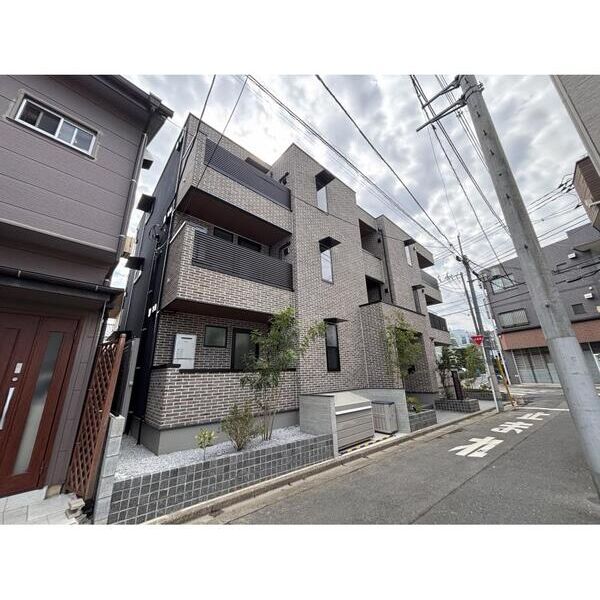 central　crest 外観