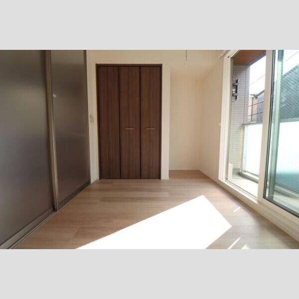 グラナーデ西瑞江Ⅱ205号室 洋室4、5帖