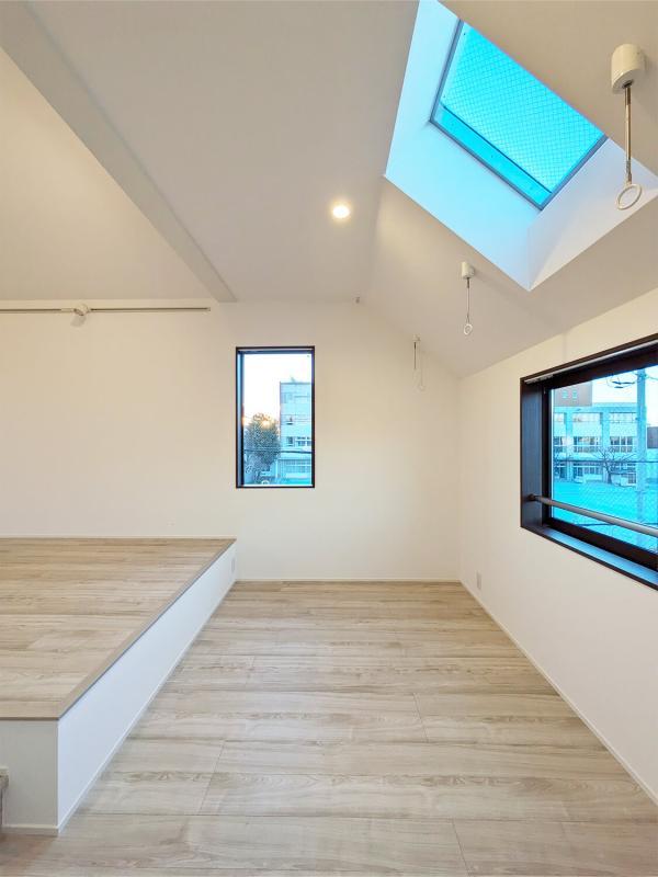 ウィステリア用賀3階 玄関